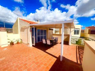 CHO FAMILY house - 8