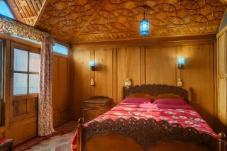 Lalarukh Group of Houseboats - 4