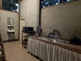 Baan Klang Na Wooden Retreat - 1