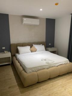 pyramids heaven inn - 9