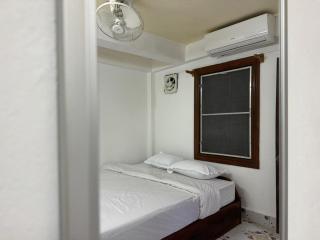 The Luang Prabang Hostel - 8