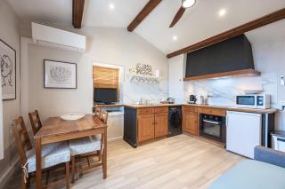 Le Mas d'Angeline-Vue mer panoramique, jardin partagé, parking, voiture indispensable, route étroite et pentue, à 10 min de Monaco - 7