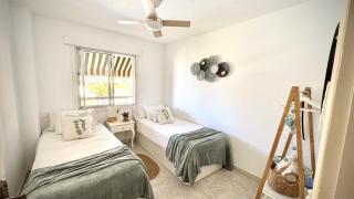 Relax And Calm in the Sea by Deihu Experiences - 5