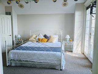 Lakeside Villa across Whisky Run Golf Club - 1