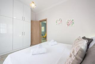 2 bedroom apt at Patisia metro station! - 9