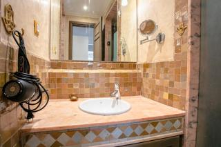 2-bedroom appartment, secure residence with swimming pool - 4