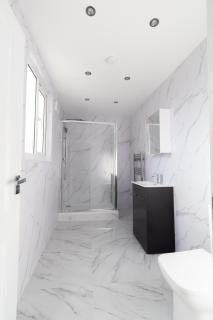 The Albion Hotel - 8