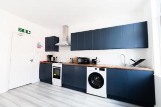 The Albion Hotel - 7