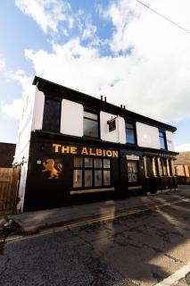 The Albion Hotel - 3