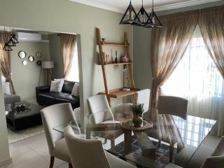 Luxe Comfort Retreat - 5