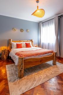 Serene Rustic & Earthy Luxury Stay - 6