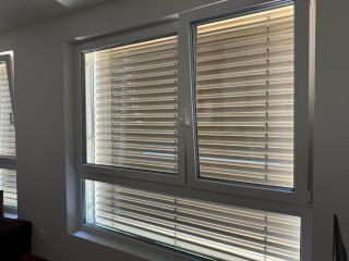 Simcity IX l Central park with Air Conditioning, free garage parking, balcony and 24 7 self check-in - 3