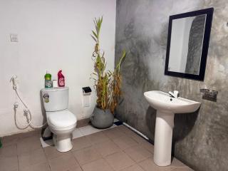 Nami Surf House - Weligama - 3