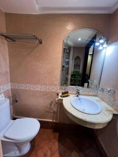 Studio Rolex Guéliz, situé à seulement 5 minutes de la place Jemaa El-Fna - Marrakesch - 4