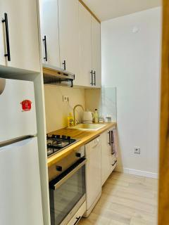 Modern & Cozy apartment in center -Walk everywhere - 2