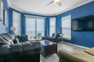 Spacious Beachview End Unit in Legacy Tower 2 -809 - 3 bedroom 3 bath condo - 4
