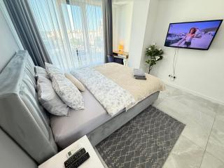 Rent Now Business Large Apartment in the Center -  - 3