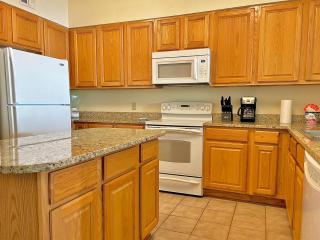 Beachview Condo in Legacy Tower 1-1004 - fully furnished 3 bedroom 2 bathroom - 2