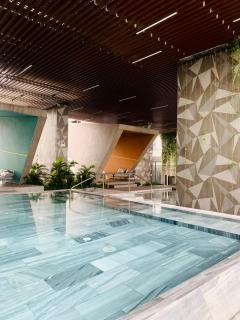 Modern 1 bedroom apt at The Emerald Golf View - Pool, Gym, Near Aeon Mall and VSIP - 5