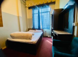 Hotel MAQ Lumbini - 8