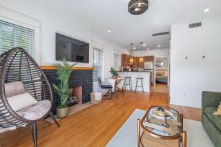 Casita Olas l Walk to DT l Mins to Beach - 2