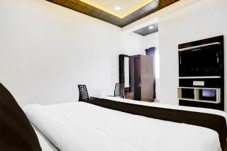 HOTEL O ROYAL INN - 0