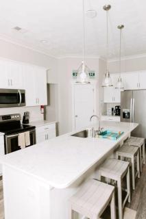 527 The Cape Henry House - 3