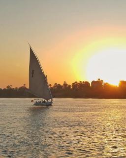 Traditional Felucca Sailing Boat Overnight - 0