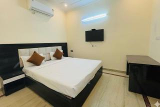 Hotel Warm Welcome Inn 51 - 0