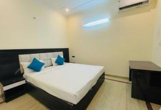 Hotel Warm Welcome Inn 51 - 1