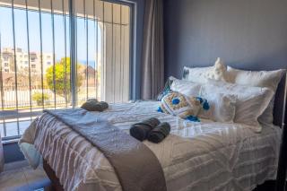 Marine Terrace Apartments by First Private Stays - 5