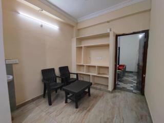 SriShivaShankari GuestHouse - 1