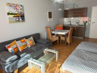 Ferienwohnung mit Schwimmbad Ruheoase - 1