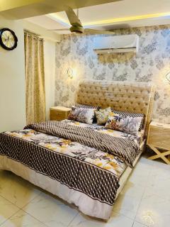 One Bed Luxury Furnished Appartment - 1