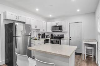 Charming North Miami Home with Private Yard - 4