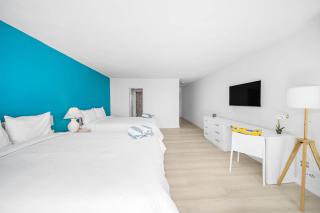 6th Floor Studio ON Beach with Parking at ESJ - 2