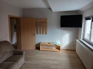 Ferienwohnung-Monteurswohnung "Landhotel-Weining" - 9