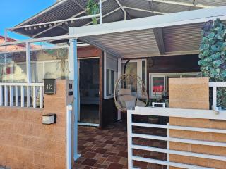 La Manga Beach House - 9