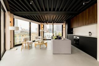 Cool Hoxton industrial loft - 9