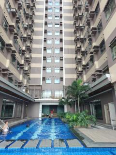 Hotel Style Condo Stay in Cubao - Manila - 0