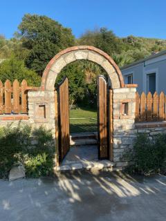 Orges Guest Room - 0