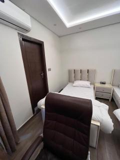 Welcome to J's Suites 1 - 9