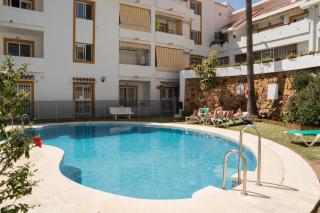 Penthouse 5 min from the beach with balcony and pool access - 3