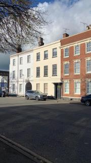 Burton Down Town Apartment - 0