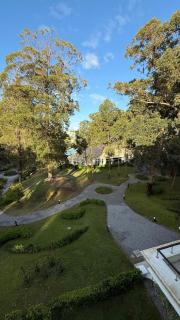 Green Park hermoso apartamento vista al lago - 8