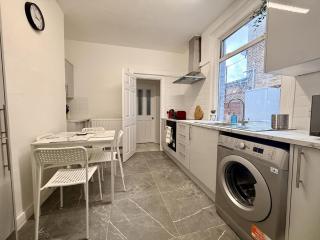 The Trophy Suite Tottenham - 4