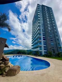 Brand New Luxe Condo - Amazing Ocean Views - 9