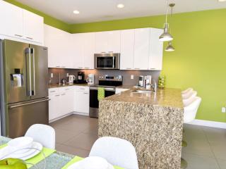 Stylish 3-BR - Free Pool Heat Oct–Nov - 7