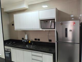 Ubatuaba-Praia Grande(Area Nobre), 100 mts da praia, 2 ar, internet, elevador, vaga coberta, piscina semeolimpica e infantil, churrasqueiras. - 5