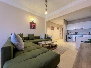 53 - Top localisation, neuf, Piscine et une vue balcon - 0